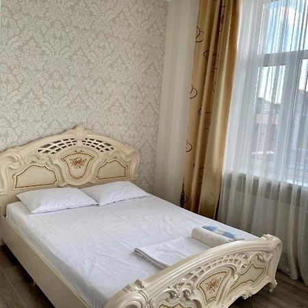 Apartment Studio -Біля Вокзалу-Недалеко Від Центру-Городоцька 151 Лвив Екстериор снимка
