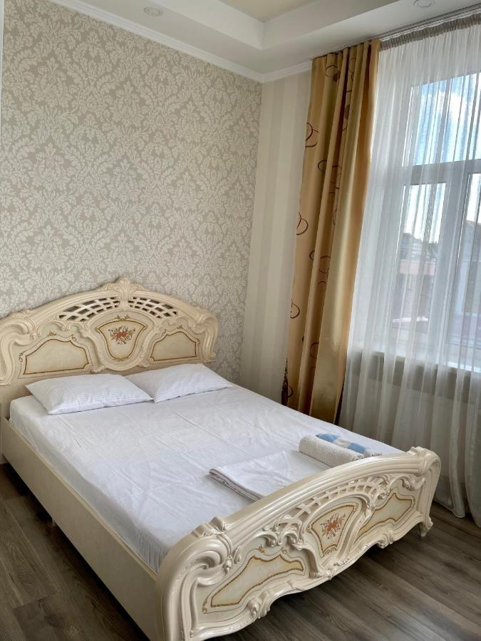 Apartment Studio -Біля Вокзалу-Недалеко Від Центру-Городоцька 151 Лвив Екстериор снимка